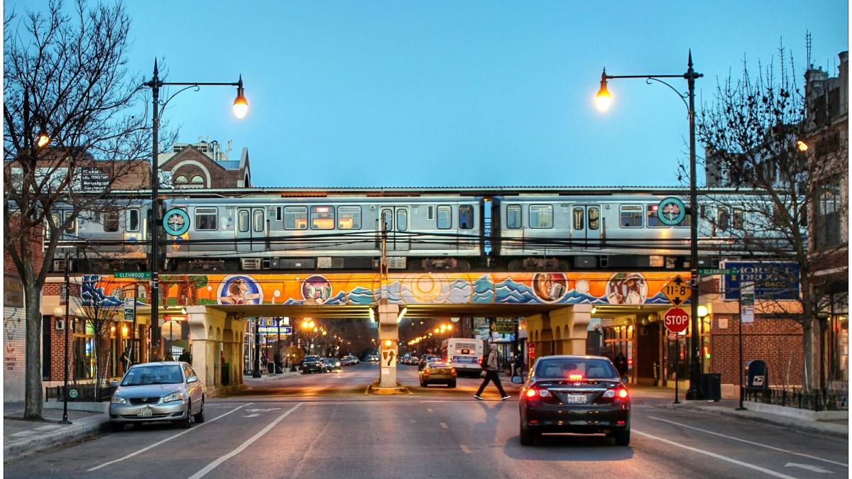 Glenwood Red Line Station at Morse